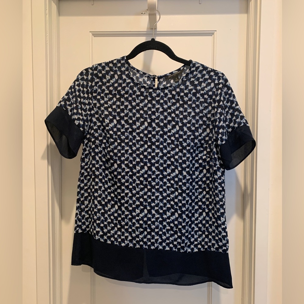Banana Republic Blue Patterned Short Sleeve Blouse